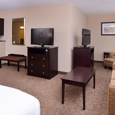 Holiday Inn Express & Suites Fairmont By Ihg Kültér fotó