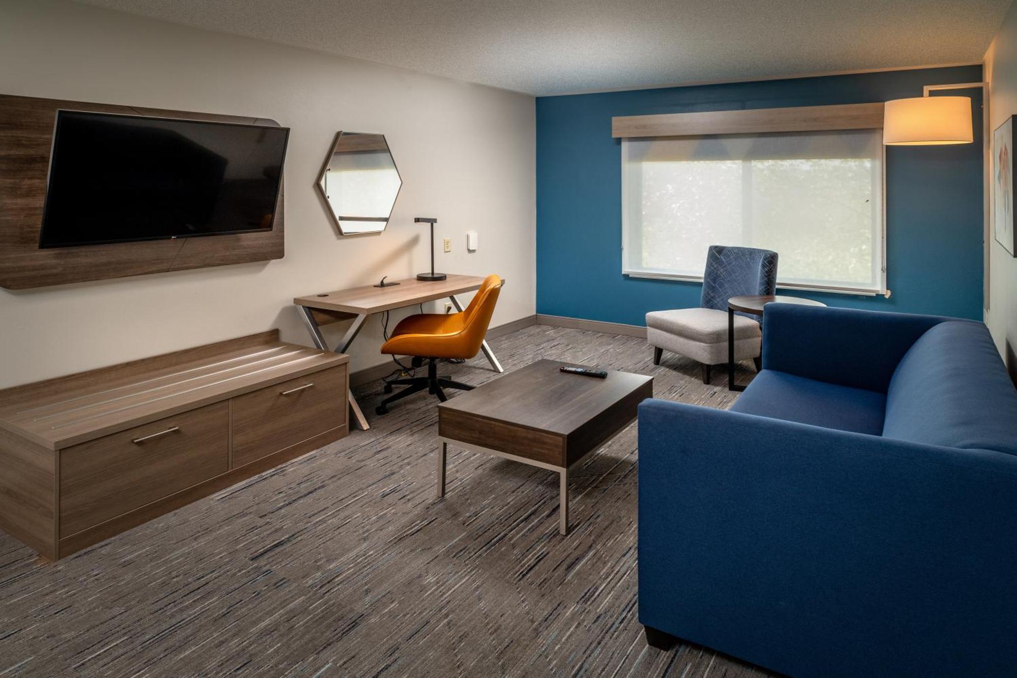 Holiday Inn Express & Suites Fairmont By Ihg Kültér fotó