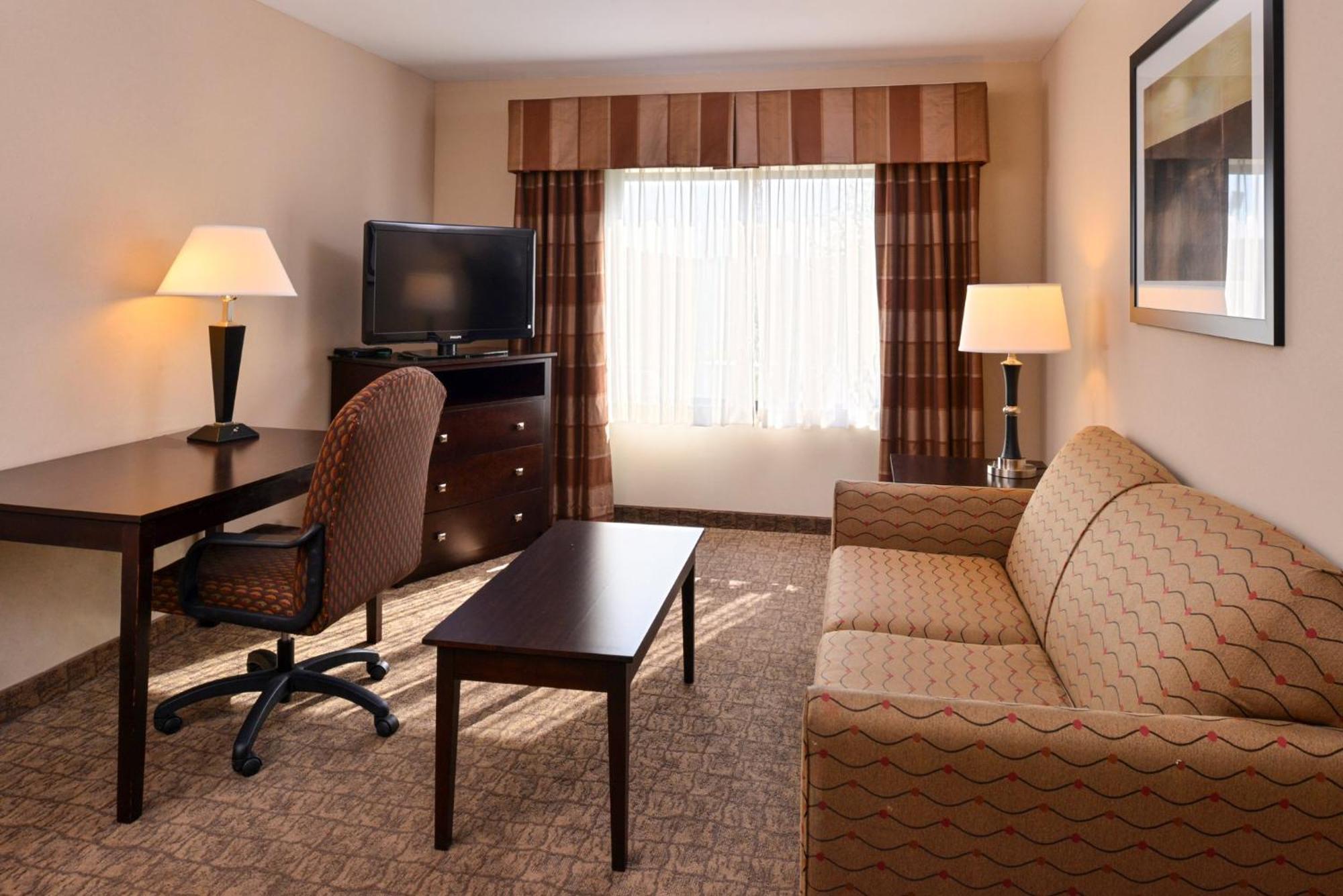 Holiday Inn Express & Suites Fairmont By Ihg Kültér fotó