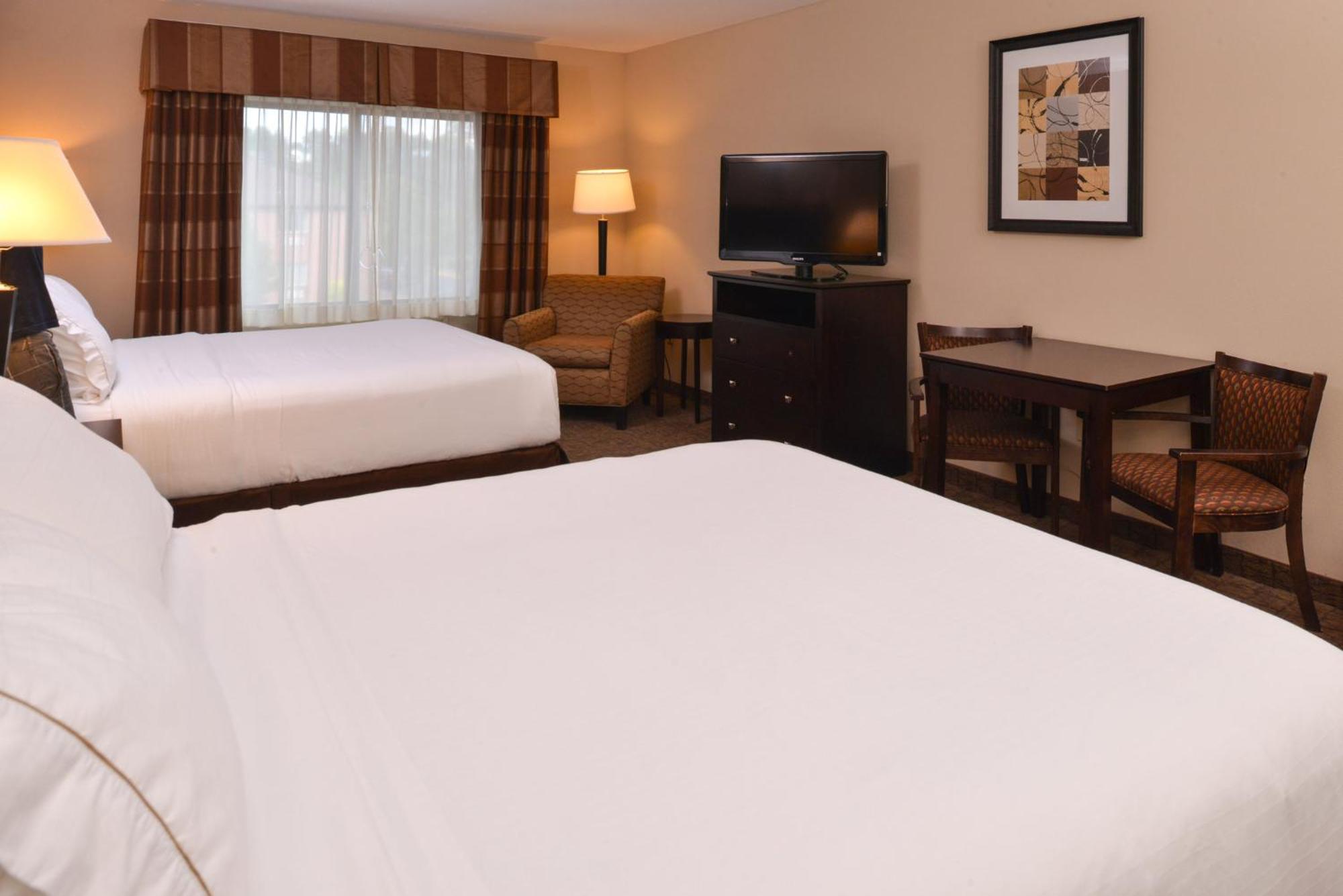 Holiday Inn Express & Suites Fairmont By Ihg Kültér fotó
